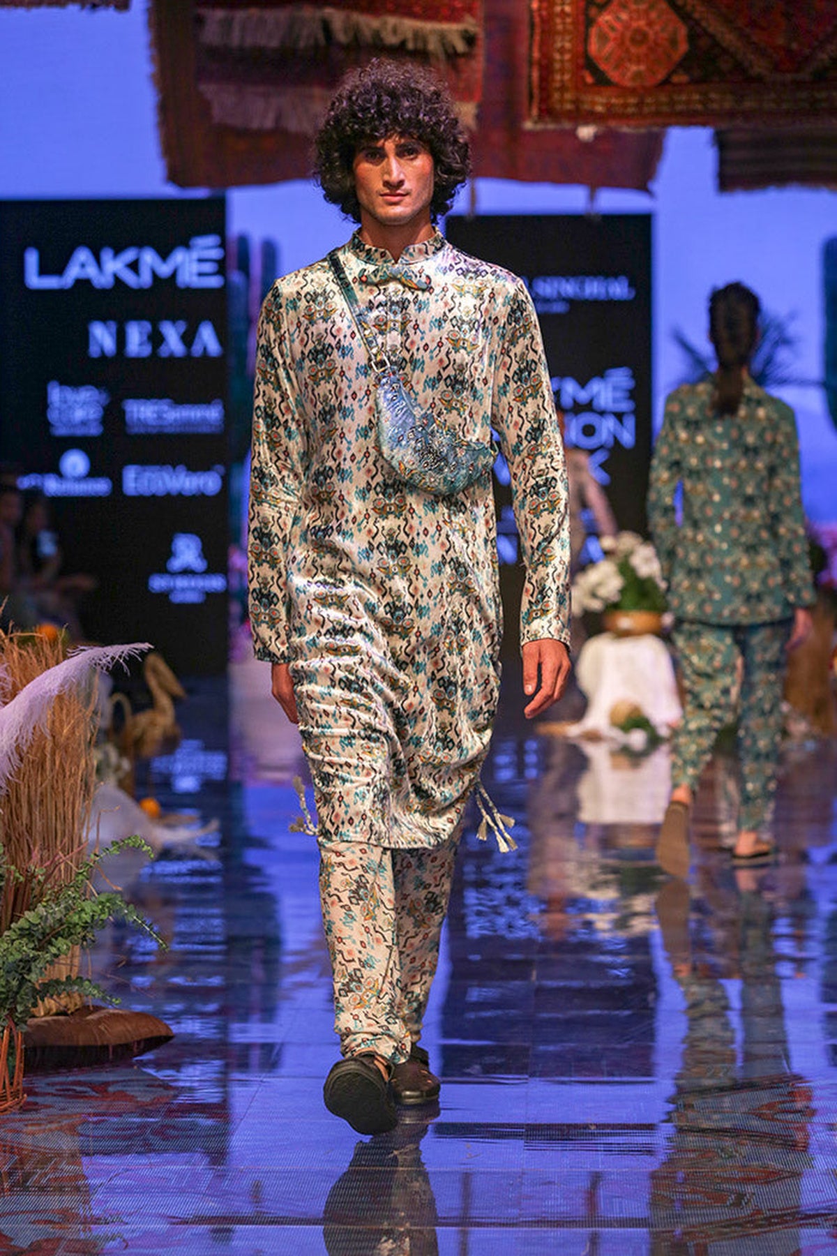 AZIZ WHITE PRINTED VELVET KURTA AND SILKMUL CHURIDAR