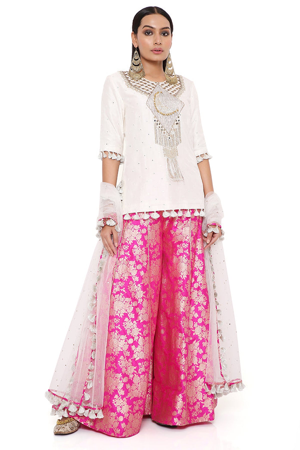 AMAYA OFF WHITE ABLA SILK EMBROIDERED KURTA WITH HOT PINK BROCADE SHARARA AND OFF WHITE DUPATTA