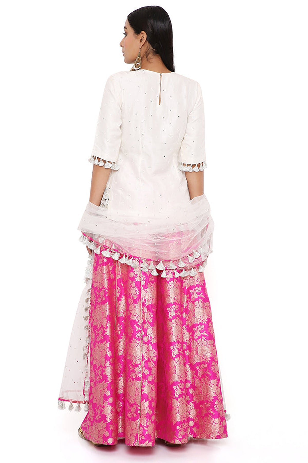 AMAYA OFF WHITE ABLA SILK EMBROIDERED KURTA WITH HOT PINK BROCADE SHARARA AND OFF WHITE DUPATTA
