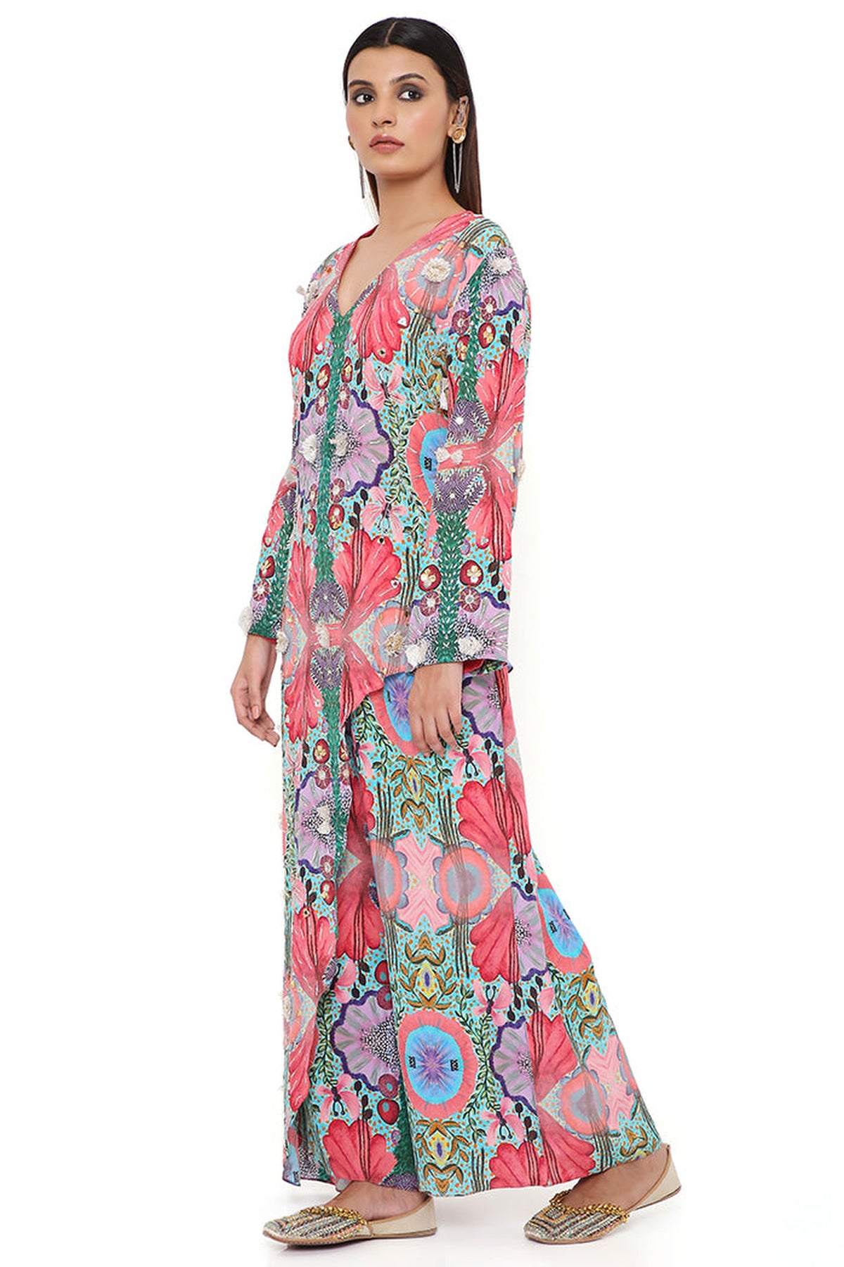 RED ENCHANTED PRINT CREPE EMBROIDERED KURTA WITH CROPPED PALAZZO
