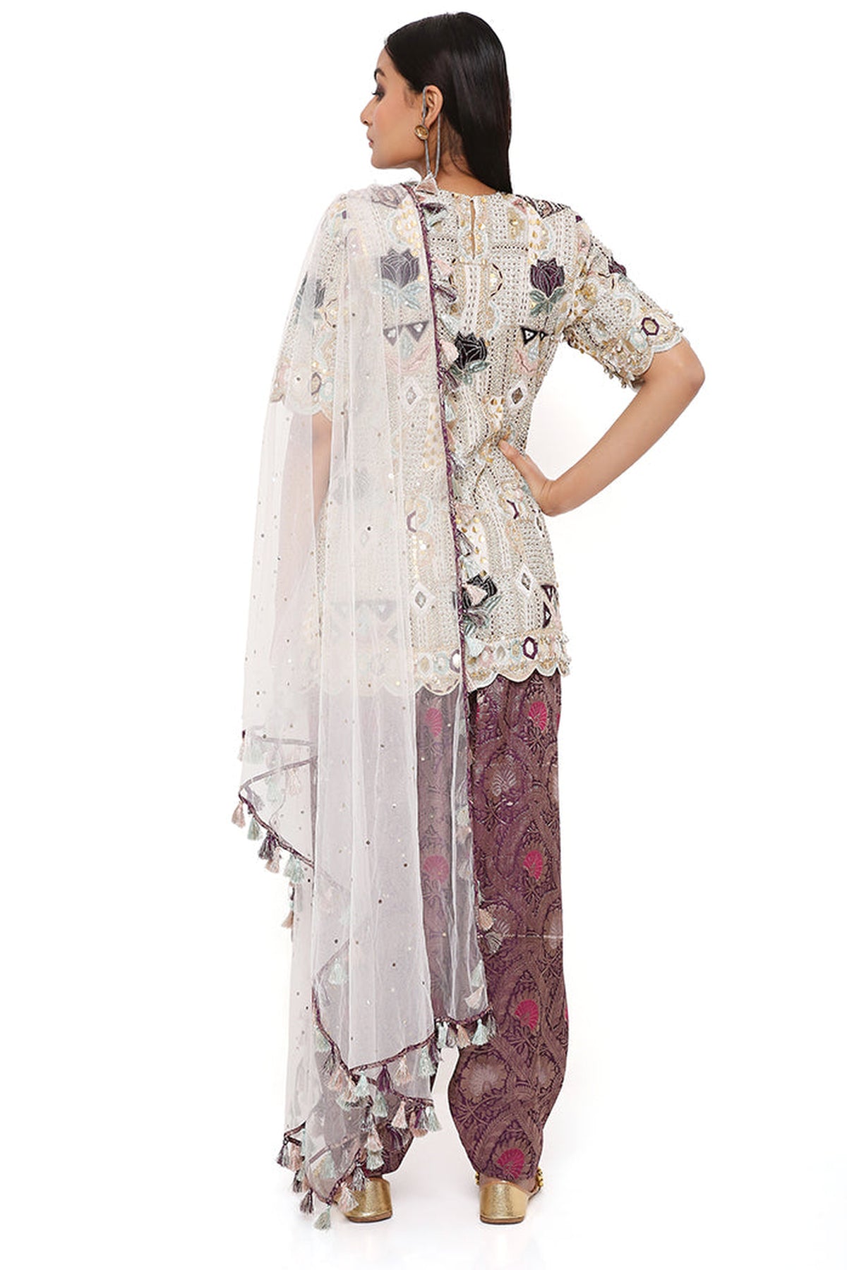 OFF WHITE GEORGETTE EMBROIDERED KURTA WITH PURPLE BROCADE SALWAR AND OFF WHITE MUKAISH NET DUPATTA