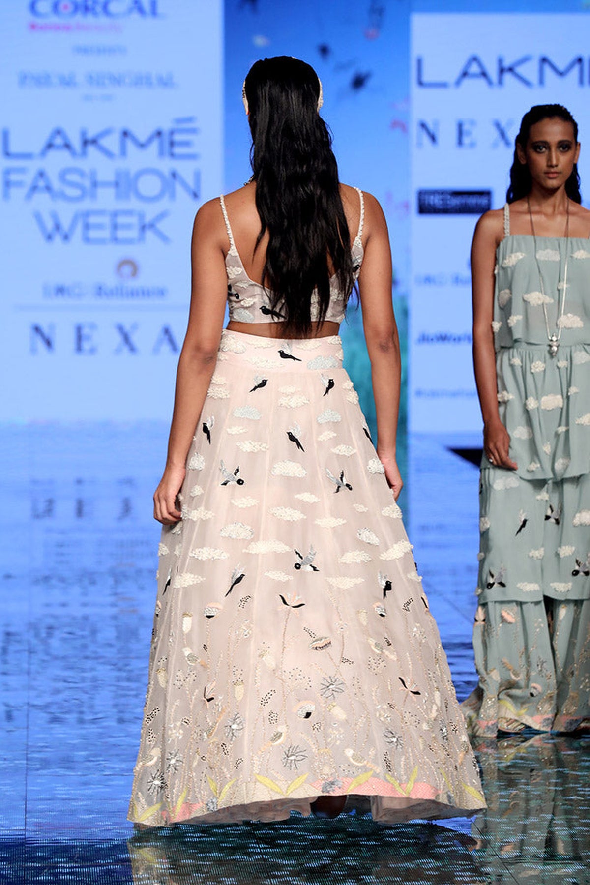 Nesma Lehenga