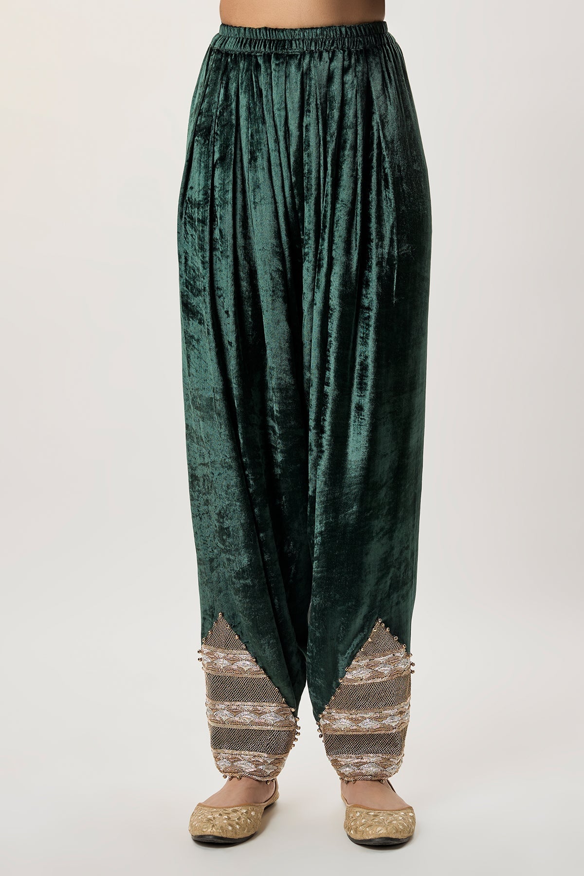 Elara Emerald Green Velvet Embroidered Kurta With Farshi Salwar And Mukaish Silkmul Dupatta