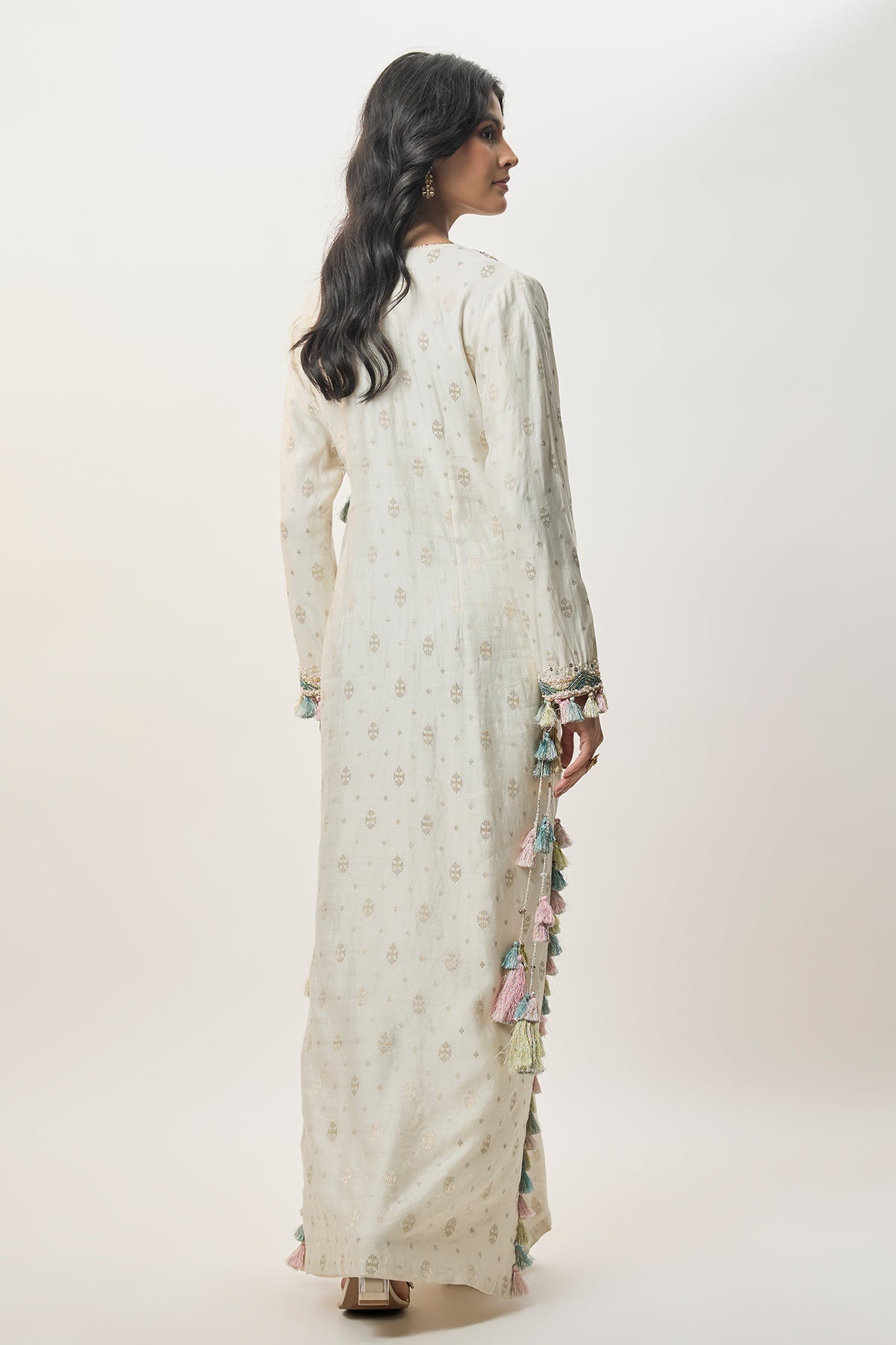Saira Off-White Chiniya Silk Embroidered Yoke Beyza Kaftan