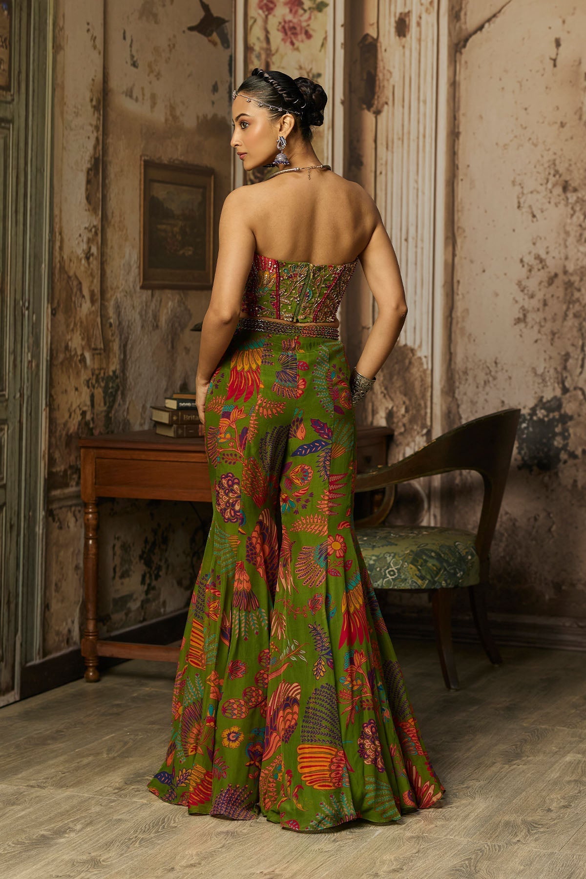Radhika Madan In Pear Green Printed Highlighted Bell Bottom Pants Set