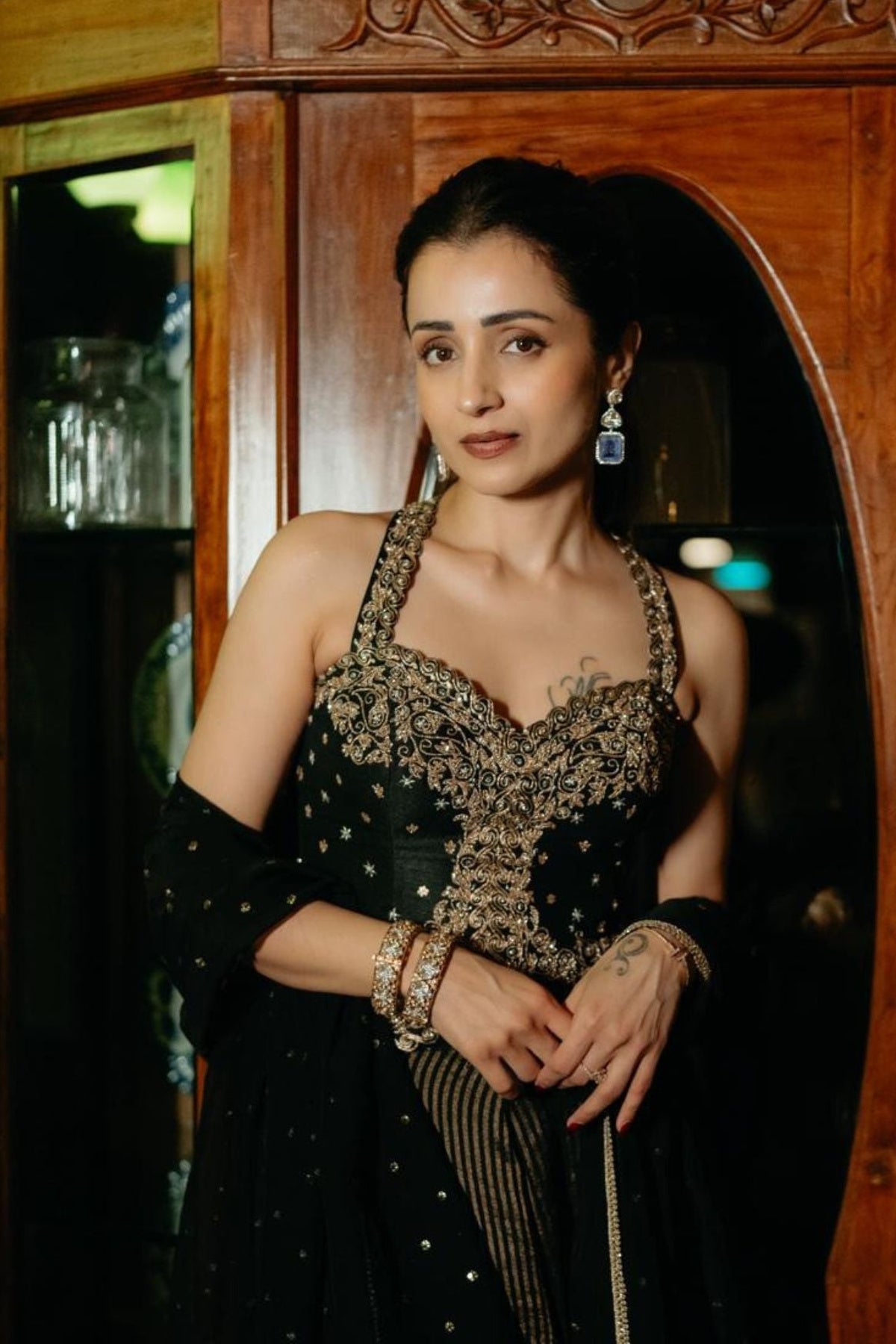 Trisha Krishnan in Black Naina