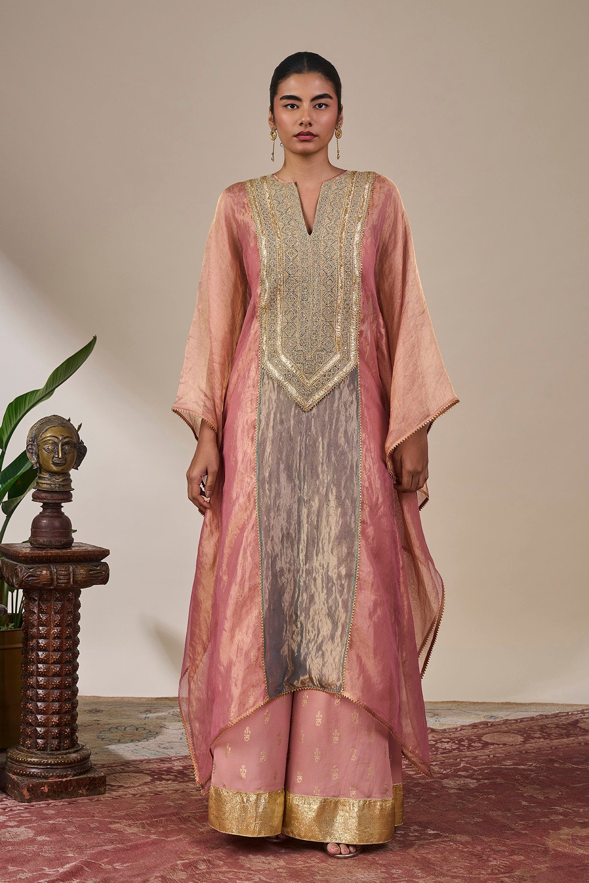 Sunehri Dhoop Kaftan Kurta Set