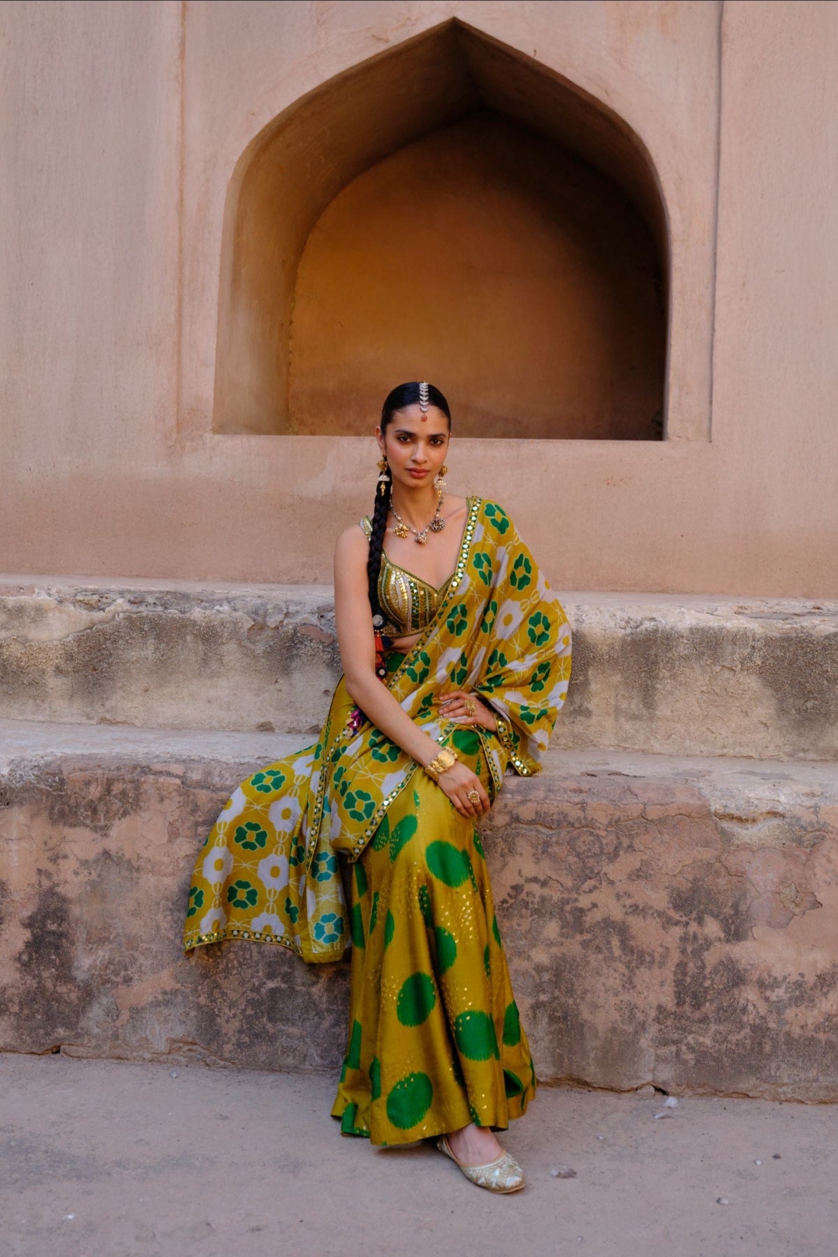 Tara pre draped saree