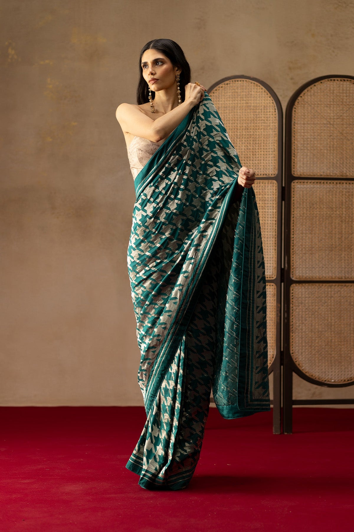 The Dark Green Gerum Saree