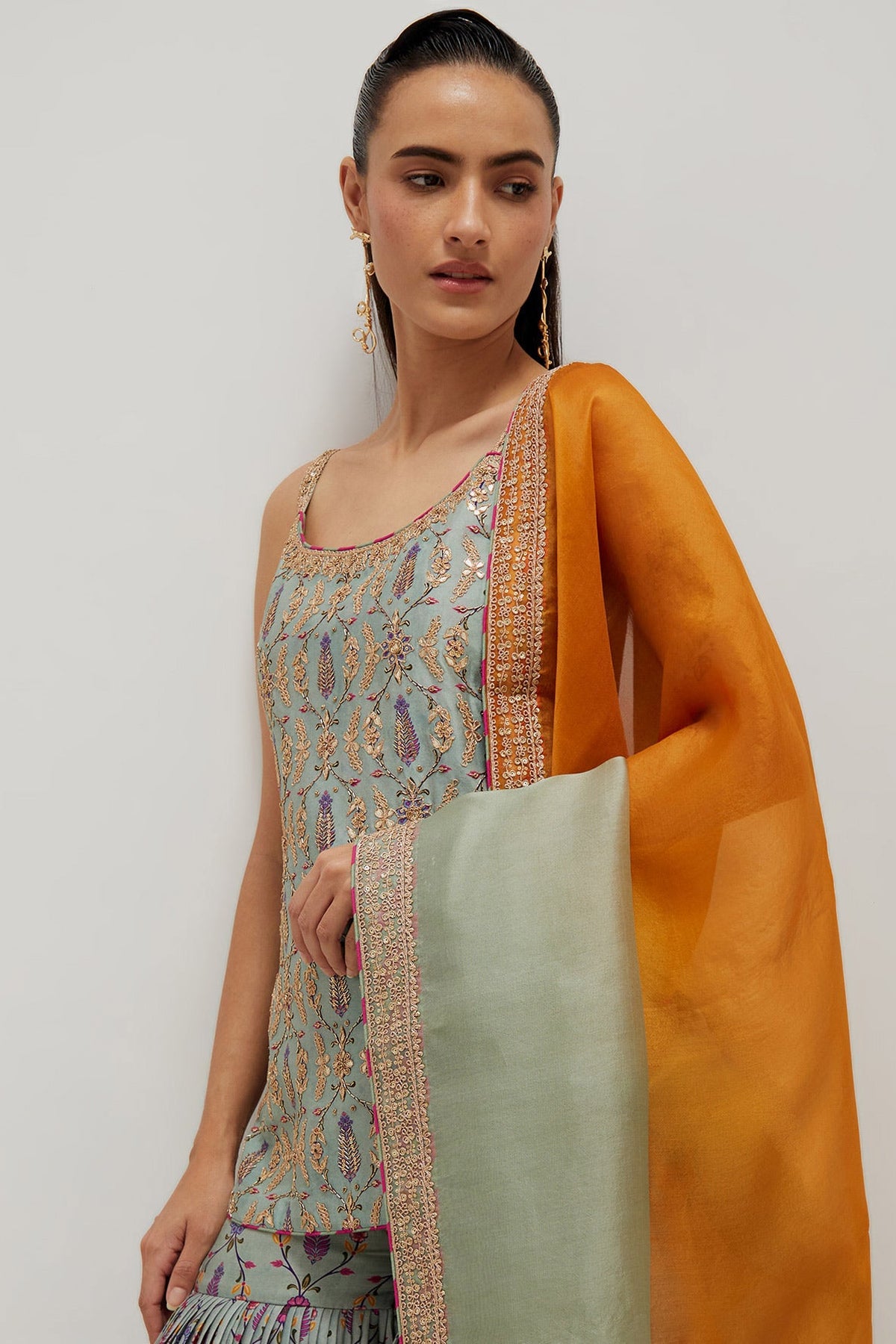 The Noor Set