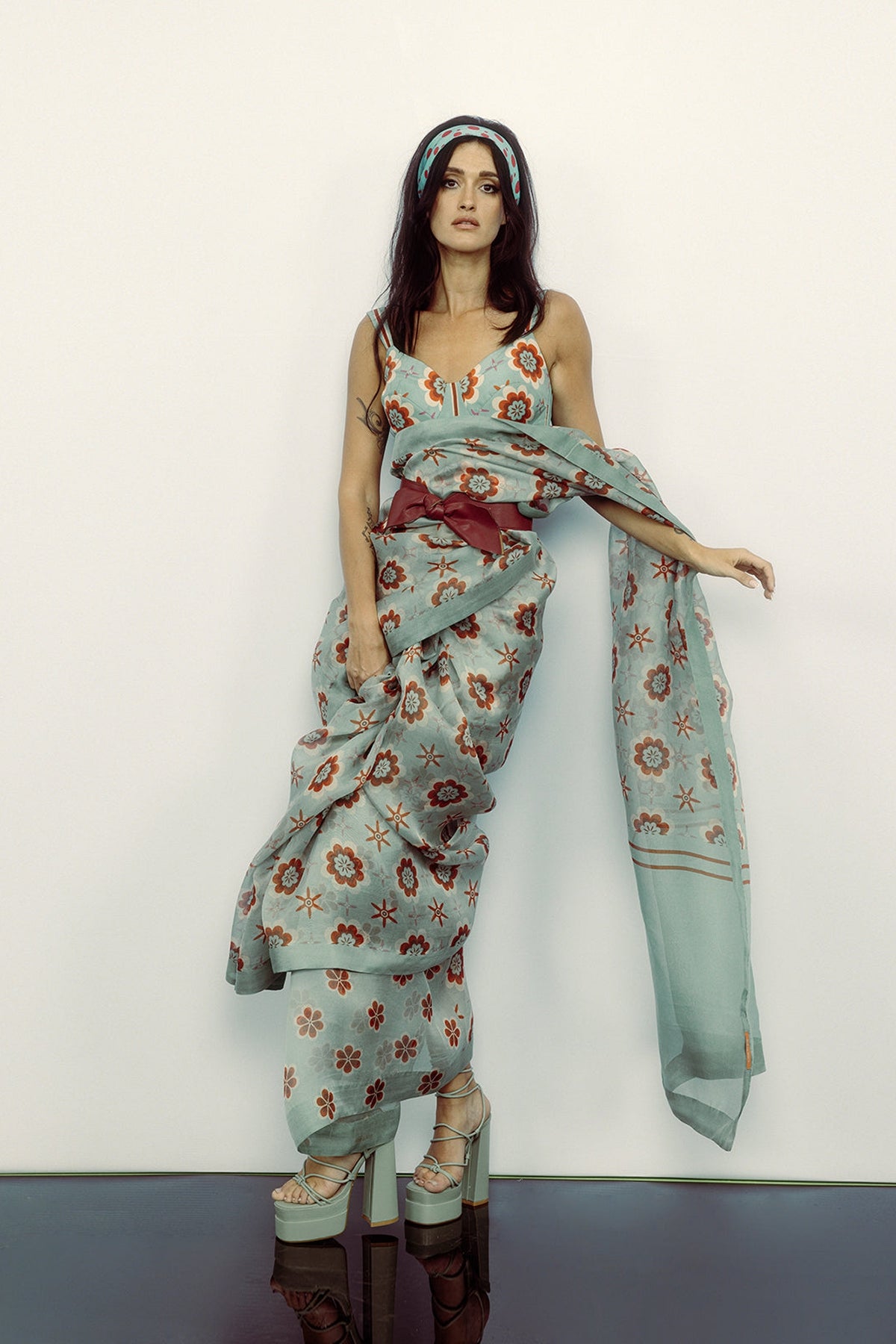 Teal Twiggy Bloom Saree