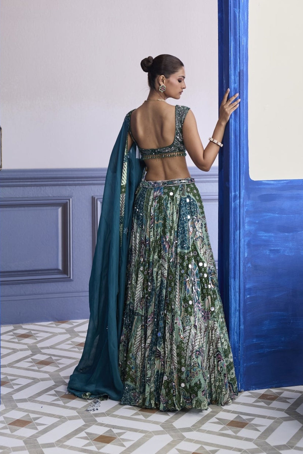 Green Wave Embroidered Blouse With Print Highlights & Solid Dupatta Set