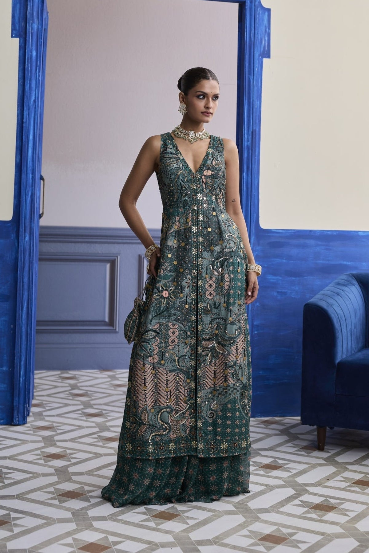 Teal Floral V-Neck Structured Kurti With Flared Pants Set