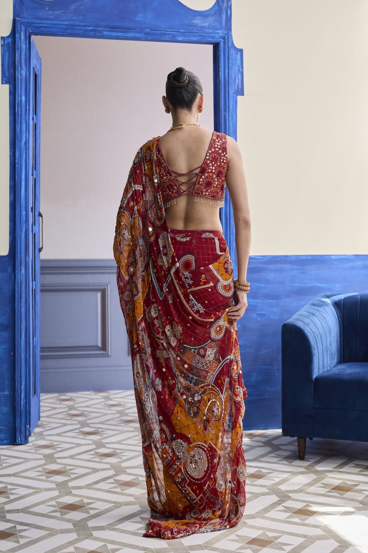 Rust Mosaic Highlighted Blouse With Classic Skirt Saree Set