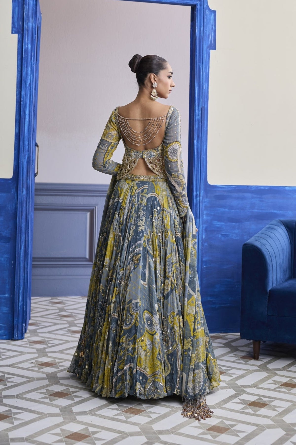 Grey Mosaic Scallop Cutwork Blouse With Highlighted Lehenga & Tassel Dupatta Set