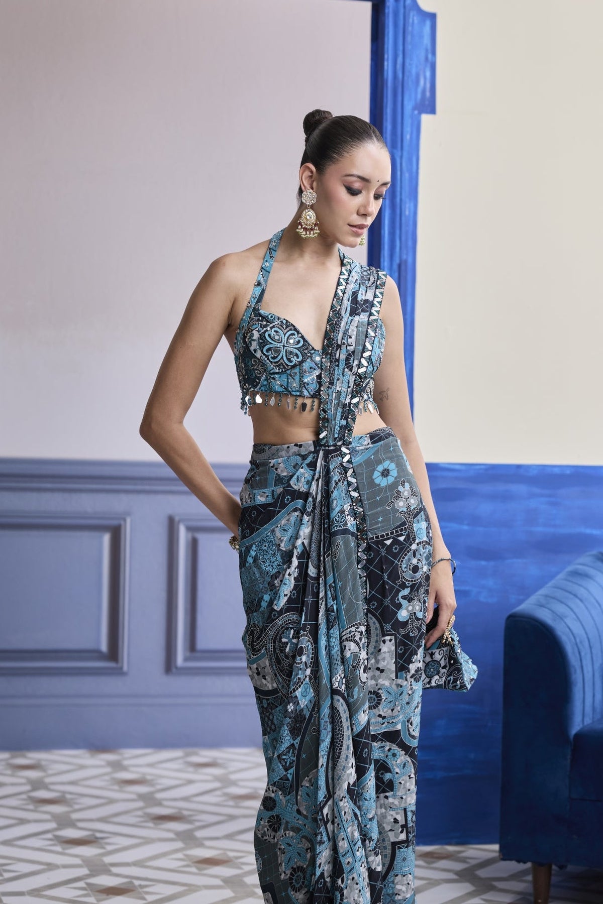 Teal Mosaic Blouse With Highlighted Border Slit Saree Set