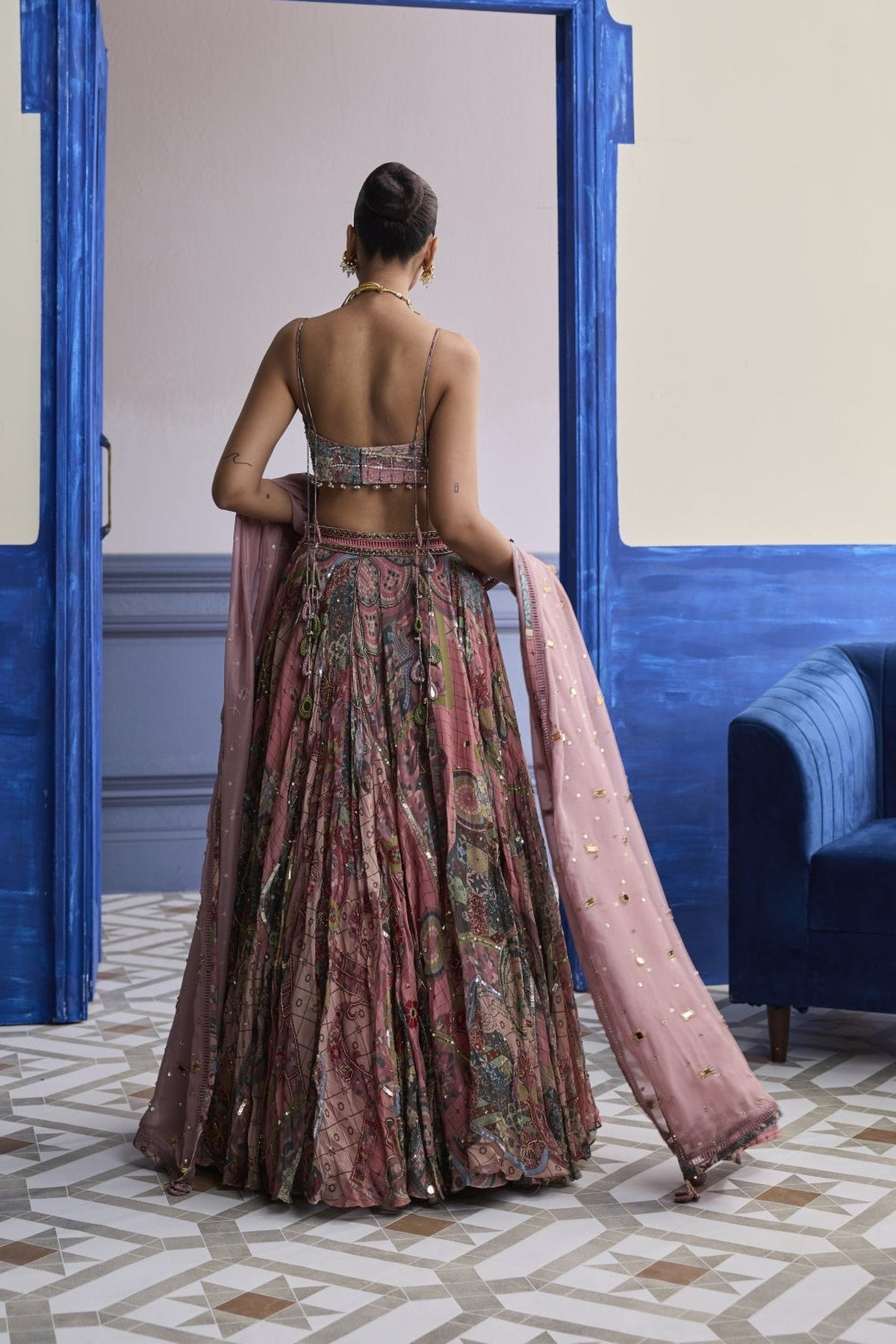 Dusk Pink Highlighted Blouse With Lehenga & Embroidered Dupatta Set