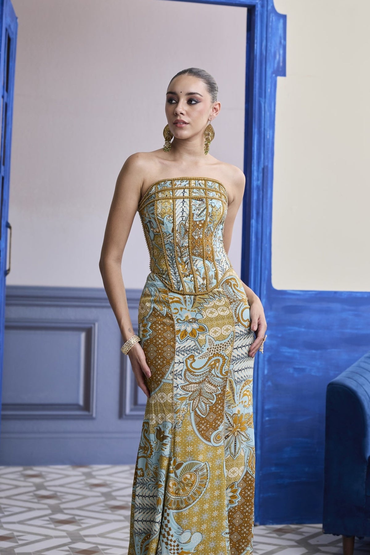 Yellow Structured Corset With Beaded Mermaid Skirt Set
