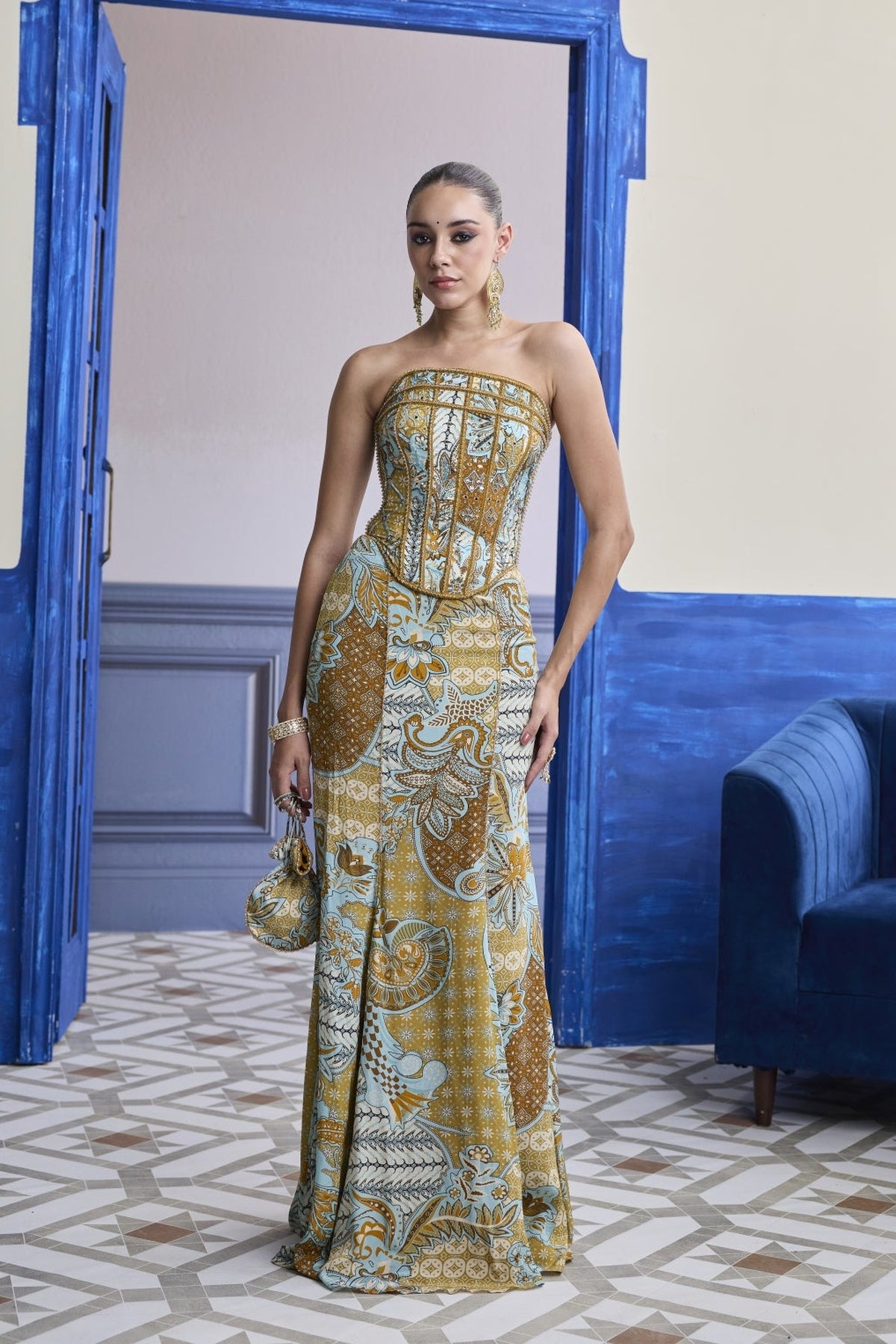 Yellow Structured Corset With Beaded Mermaid Skirt Set