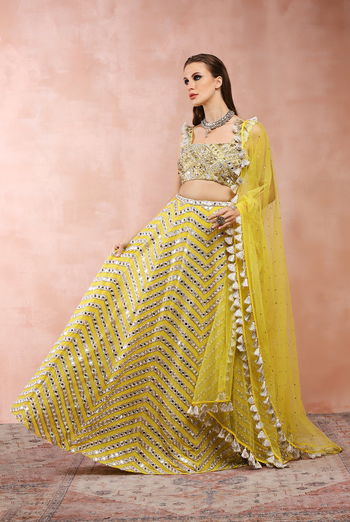 Yellow Embroidered Lehenga Set Design by Anushree Reddy at Pernia's Pop Up  Shop 2024