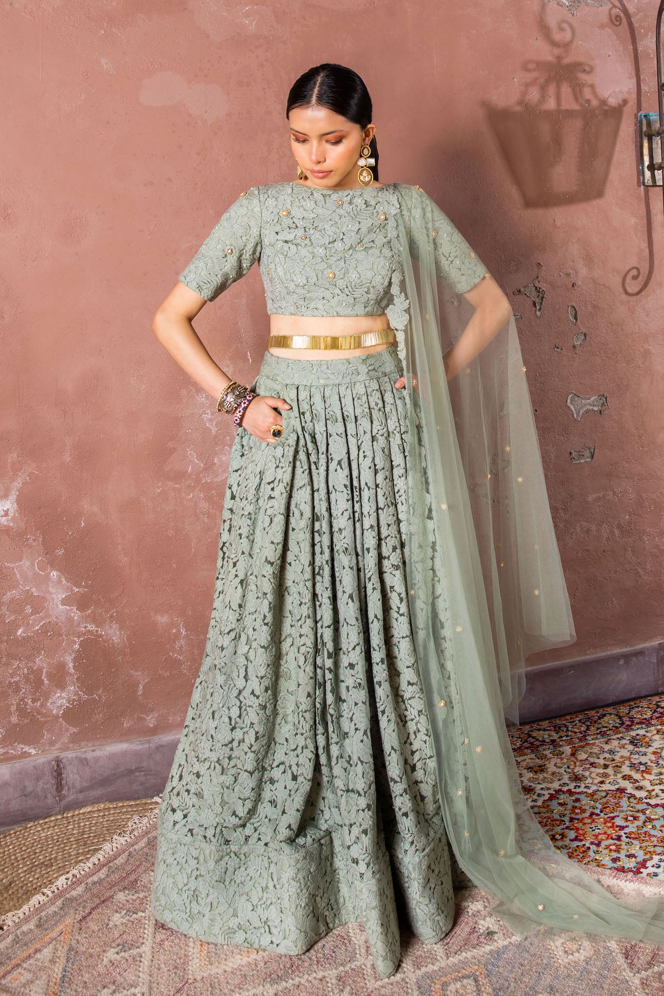 Notes of sage, belt, dupatta