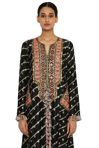 Maya Black Leheriya Banarasi Silk Embroidered Kurta With Orange Colour Georgette Pants