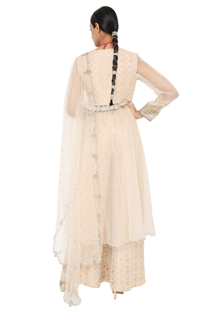 The SHUKRAAN Sharara